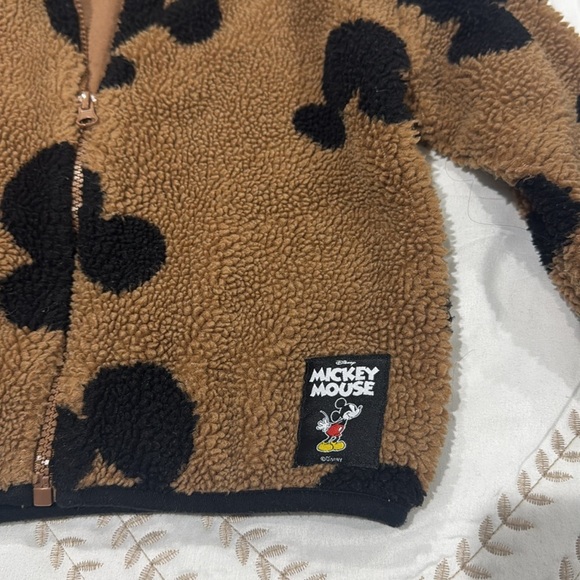 Zara Disney Fleece Jacket - Picture 5 of 13